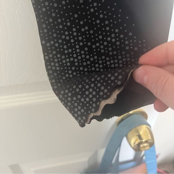 Lululemon tight stuff tight size 8 PLEASE READ for condition details - Picture 4 of 5